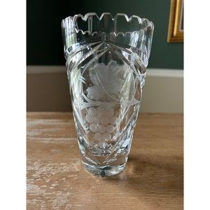 Clear Glass Crystal Flower Vase with Grapes & Leaves Motif Home Decor Vases